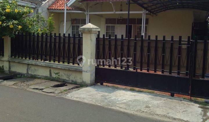 Rumah 1 lantai di Almubarok Komplek DKI Jakarta Barat 2