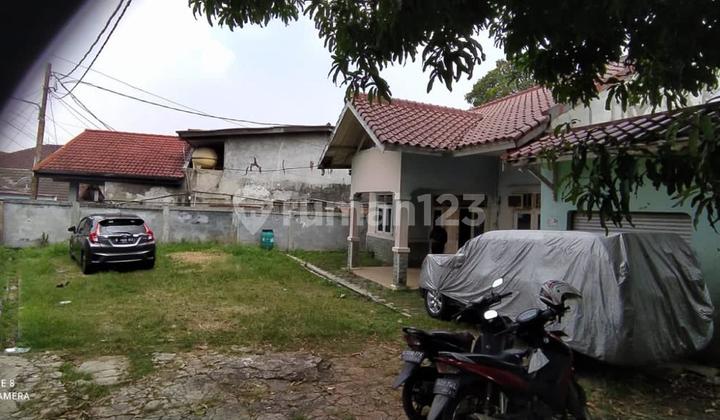 Rumah Dengan Halaman Luas Dekat Bandara Halim Pk Jakarta Timur 2