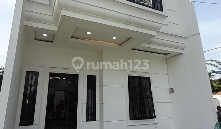 Rumah 2 Lantai Hanya 5 Menit Ke Tol Jagorawi Dan Tol Jorr