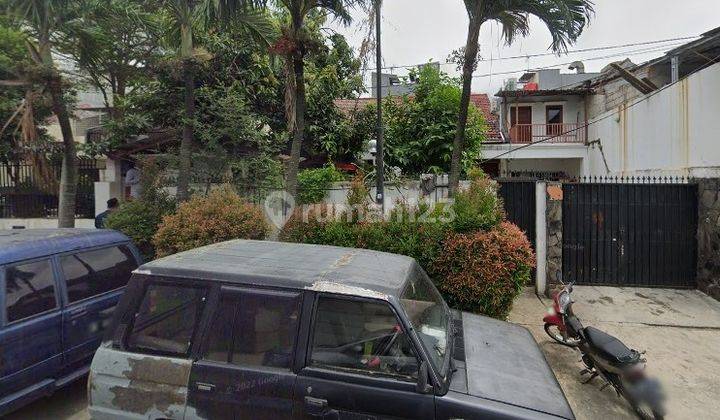 Dijual Rumah Tua di Kebayoran Baru 1