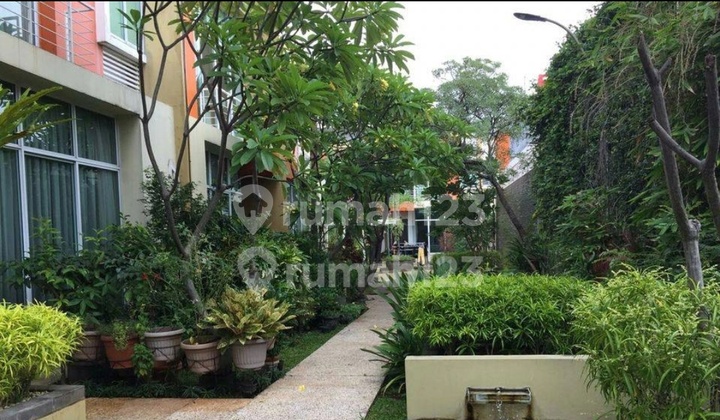 For Sale Cheap House in De Oaze Tomang 2