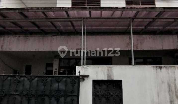 Rumah Layak Huni Strategis di Tanjung Duren Rumah Layak Huni Strategis di Tanjung Duren