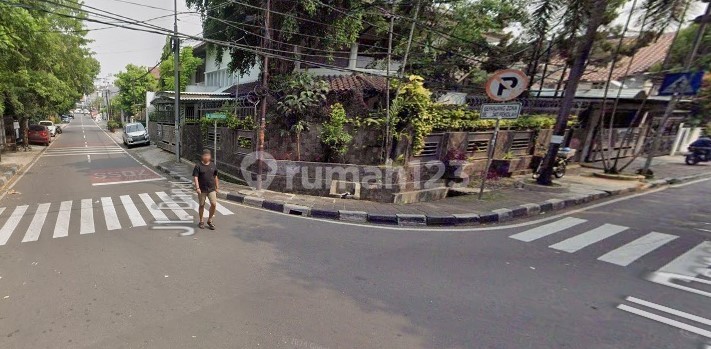 Dijual Rumah Strategis Bebas Banjir di Benhil 2