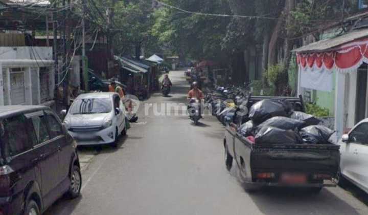 Rumah Strategis Murah di Mangga Besar 2