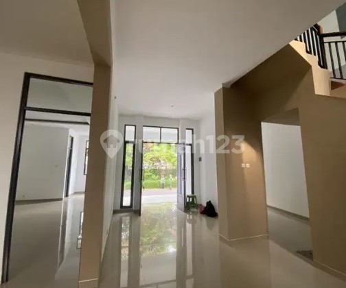 Rumah Murah Mewah Strategis di Benhil 2