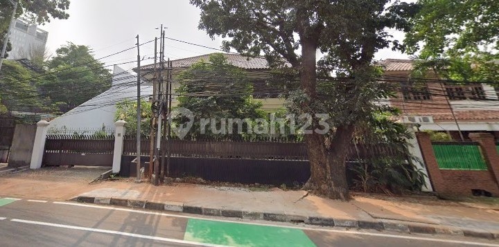 Dijual Rumah Tua Murah Strategis di Kebayoran Baru