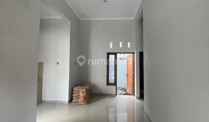 Rumah Dijual Di Seyegan Sleman Dekat Lapangan Margokaton 2