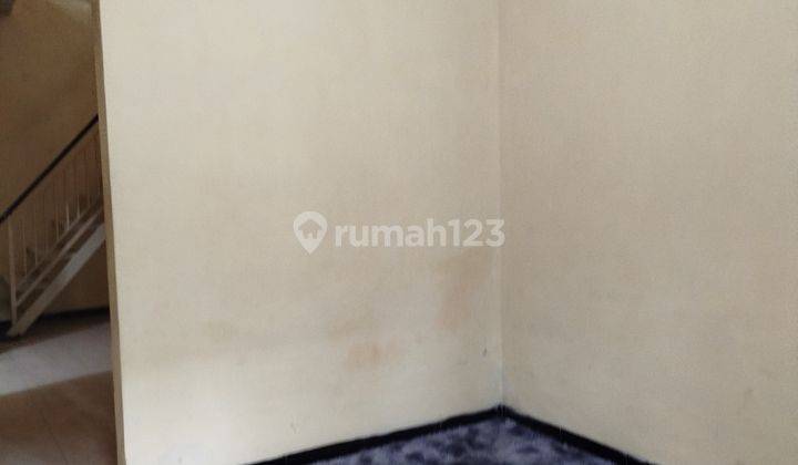 Rumah 4 Kamar Dekat Kampus Ugm, Upn, Amikom Uny 2