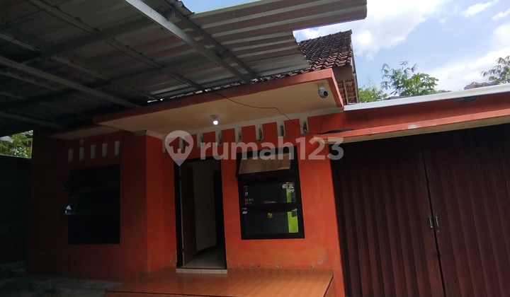 Rumah 3 Kamar Di Belakang Pasar Kolombo