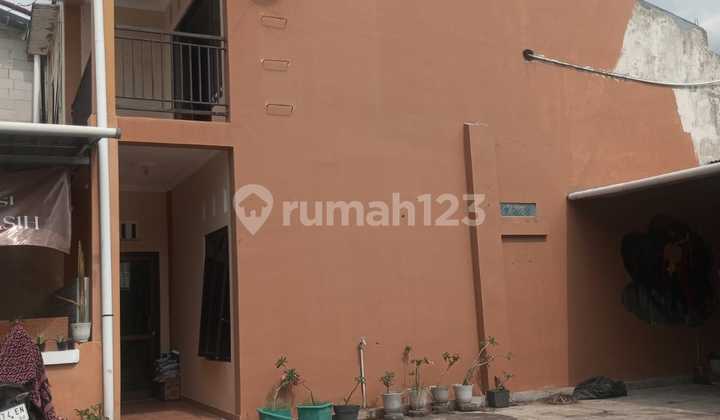 6-Bedroom House in Condong Catur Suitable for Students