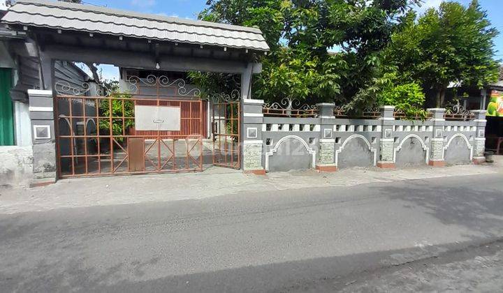 Rumah Besar Dan Luas Dekat Ponpes Ngrukem Bantul 1