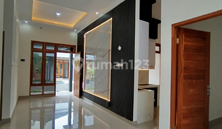 Rumah Dalam Cluster Di Belakang Polsek Panjatan 2