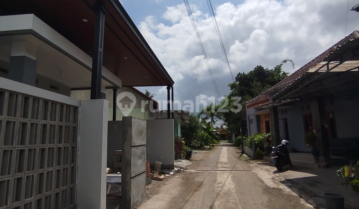 New House Near At-turot Hospital, Close to Godean Market 2