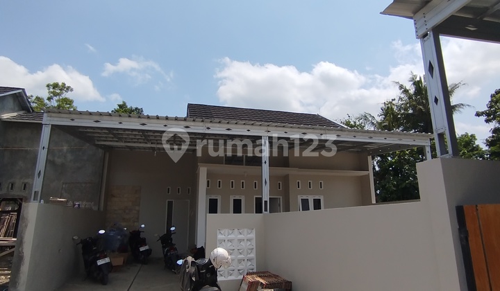 Rumah Murah Luas 121m Dalam Perumahan Di Seyegan