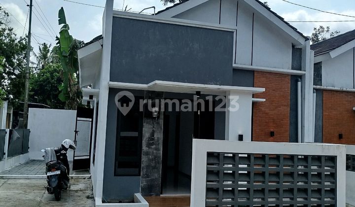 Rumah Siap Huni Posisi Hook Dekat Pasar Godean 2
