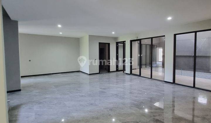 Rumah di Citraland 3 Lantai Baru ada Kolam Renang 3