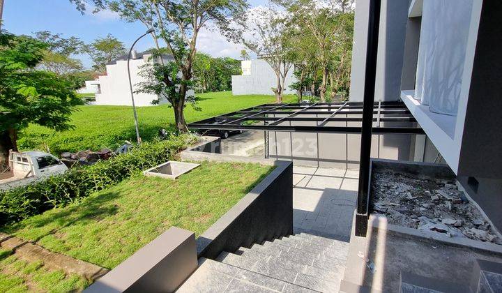 Rumah di Citraland 3 Lantai Baru ada Kolam Renang 11