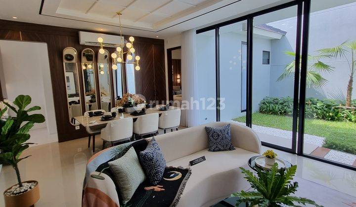 Rumah Citraland Surabaya Modern Minimalis 5 Kamar 8