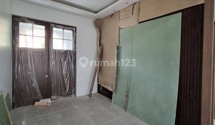 Rumah CitraLand Baru Gress American Style Model Split Level 4