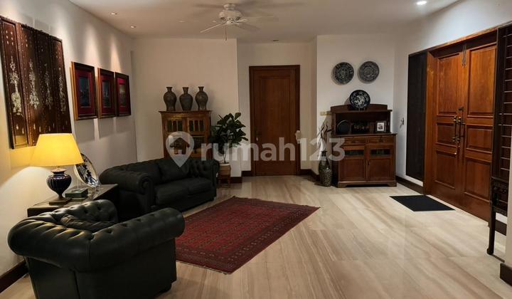 Klasik Rumah 1 Lantai Jl. Mpr.cilandak Bebas Banjir Klasik Rumah 1 Lantai Jl. Mpr.cilandak Bebas Banjir