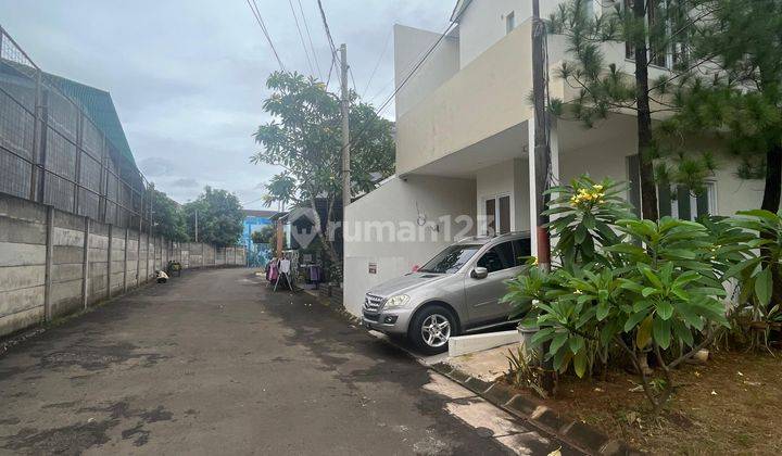 Rumah 2 Lantai Area Pamulang, Bagus. Shm,. Cocok Utk Hunian 2