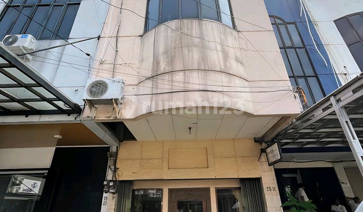 Ruko 4.Lantai.di Ciputat.center,7.Menit Ke.pi Strategis