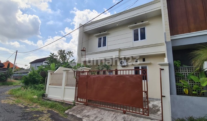 FOR SALE Kerobokan House One Gate System near Canggu Beach 1