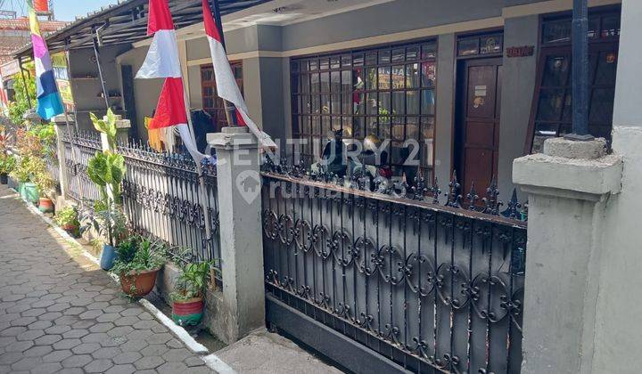 Dijual Rumah Cantik Luas Strategis Di Jl H Kurdi Karasak Bandung 1