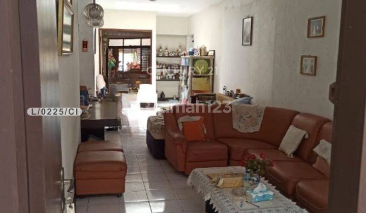 Rumah Strategis Cocok Untuk Usaha Di Jl Gandapura Merdeka Bandung 1