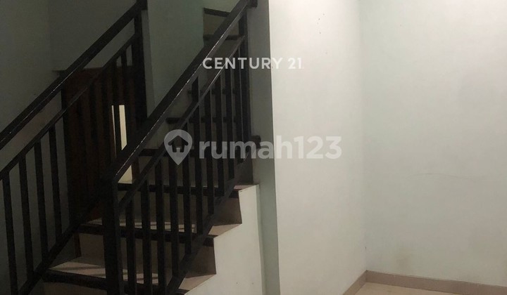 Rumah 2 Lantai Nyaman dan Siap Huni di Cipamokolan Riung Bandung 2