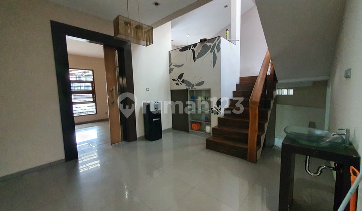 Disewakan Rumah Siap Huni di sayap Riau Bandung 5