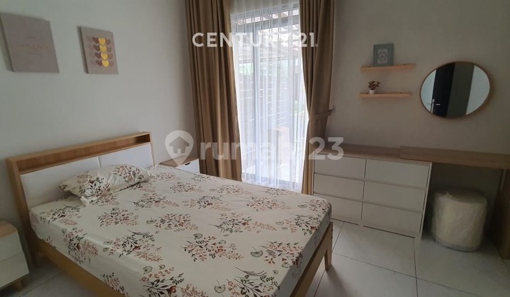 Ready-to-Occupy Comfortable and Strategic House in Kbp West Bandung 2