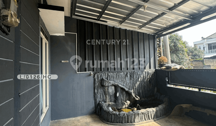 Comfortable and Ready-to-Occupy House in a Strategic Location at TKI 3, Bandung