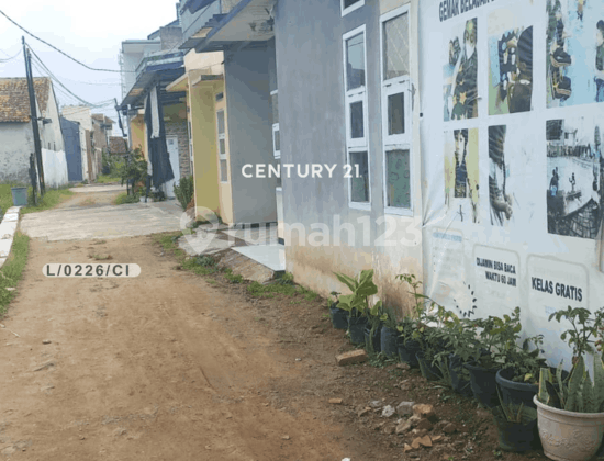 For Sale 5-Door Ready-to-Use Rental Units in Mekarrahayu, Bandung Regency 2