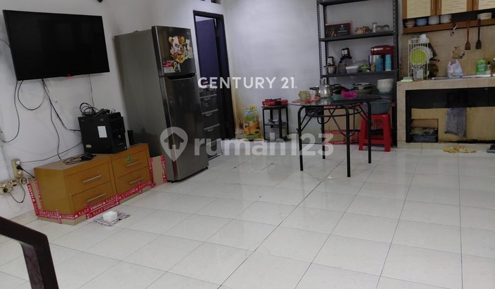 Dijual Rumah Siap Huni Lokasi Strategis di Taman Rahayu Bandung
