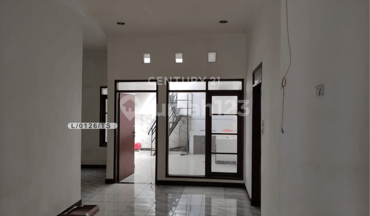 Rumah Siap Huni Nyaman dan Strategis Taman Kopo Indah 3 Bandung