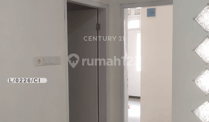 Comfortable Ready-to-Occupy Strategic House in Rancaemas Cibaduyut Bandung Comfortable Ready-to-Occupy Strategic House in Rancaemas Cibaduyut Bandung