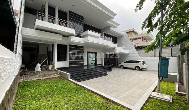 Rumah Siap Huni Minimalis Modern di Jl. Argopuro, Sby Pusat 1