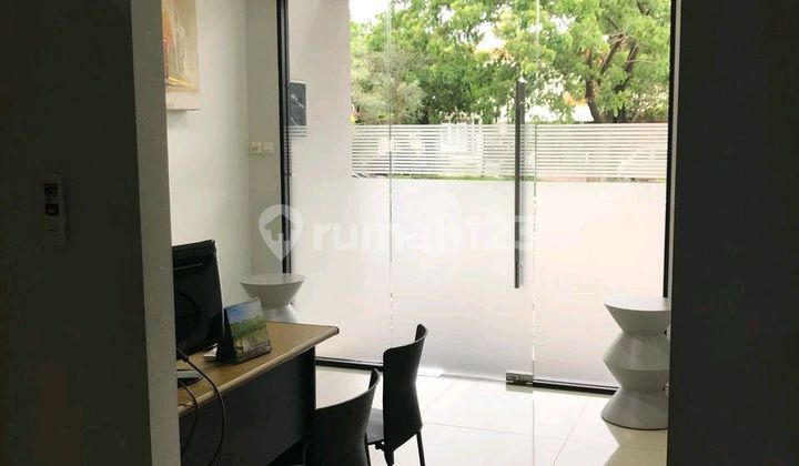 Rumah Usaha di Raya Taman Puspa, Citraland Surabaya di Jalan Raya Kembar