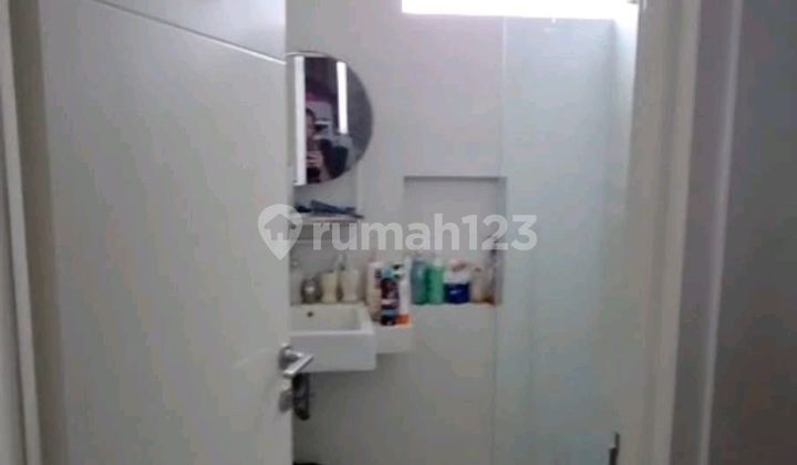 Minimalist House in Northwest Lake, North Citraland, Surabaya