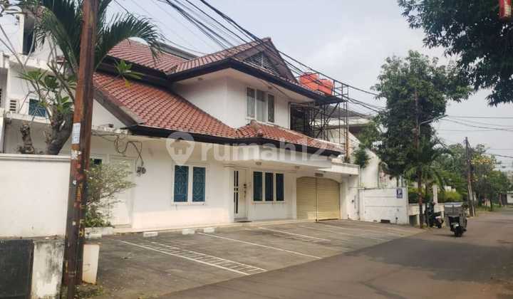 For Sale House on Jl.Wijayakarta Raya, Kuningan Barat, Mampang Prapatan, South Jakarta 2
