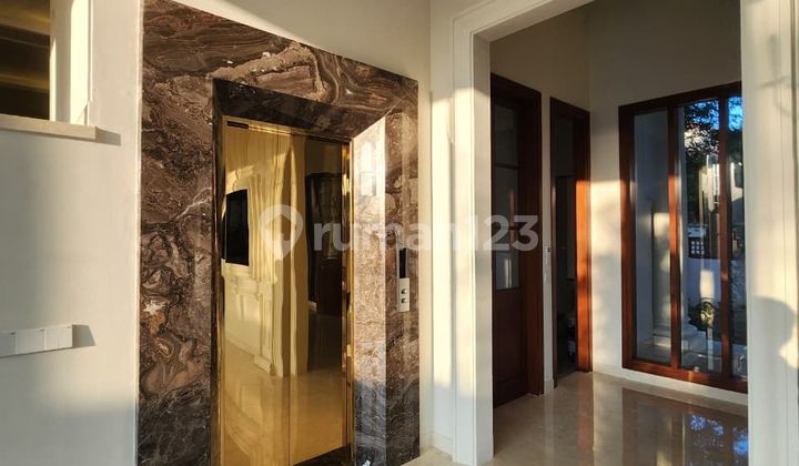 Dijual Rumah di Jl. Kemang Dalam, Kemang, Jakarta Selatan 2