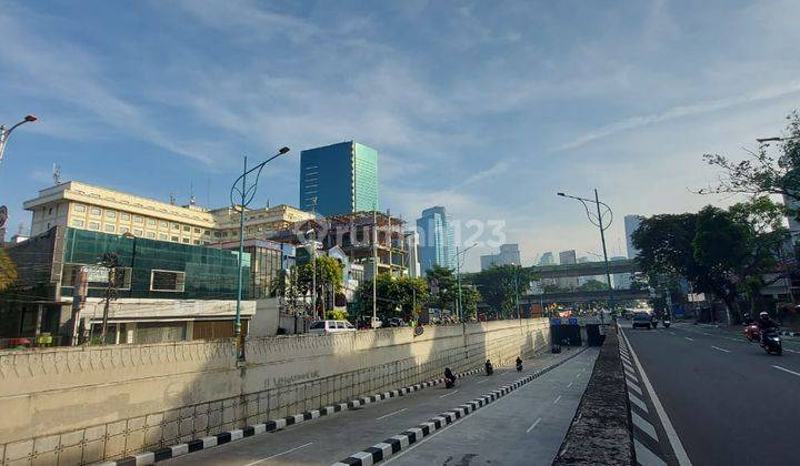 Dijual Building di Jln. Mampang Prapatan Raya, Jakarta Selatan 1