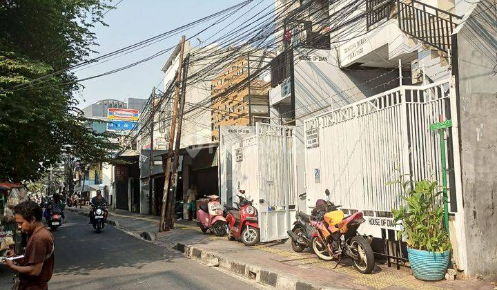 Dijual Rumah Kost di Tanjung Duren Utara, Jakarta Barat 1