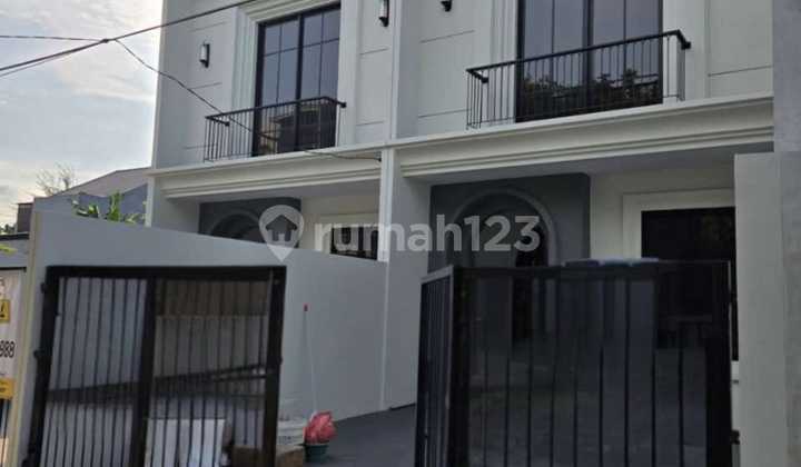 Dijual Rumah di Jl.Penyelesaian Tomang, Meruya Utara, Kec.Kembangan, Jakarta  Barat