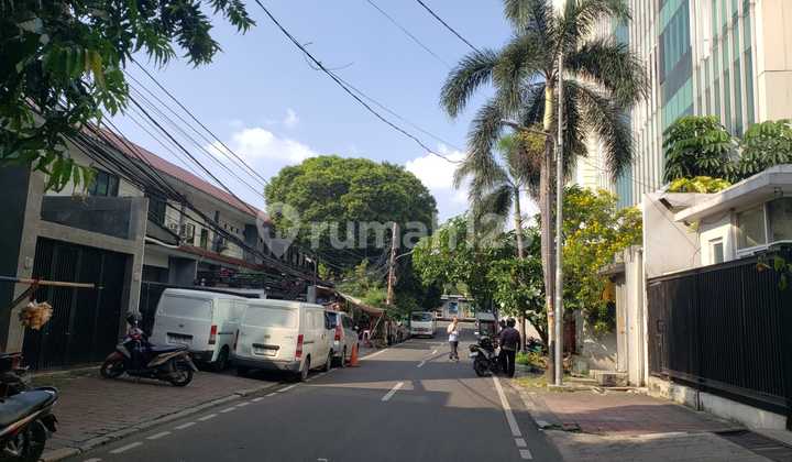 Dijual Rumah di Jl.Kramat, Kenari, Kecamatan Senen, Jakarta Pusat 1