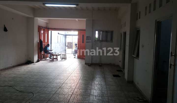 Dijual Rumah di Jl.Kramat, Kenari, Kecamatan Senen, Jakarta Pusat 2