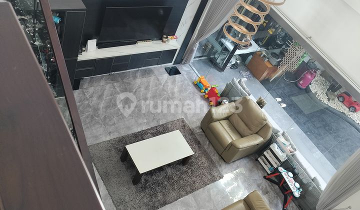 Murahh bangettt lho Rumah luxury di di SAYAP Turangga 2.5 lantai SHM Bagus hadap Timur Murahh bangettt lho Rumah luxury di di SAYAP Turangga 2.5 lantai SHM Bagus hadap Timur