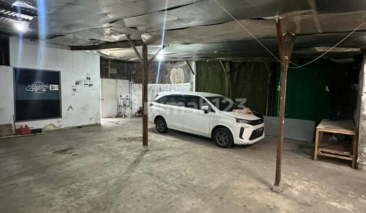 Satria Wetan Cibolerang Warehouse Access for Colt Diesel, Fuso