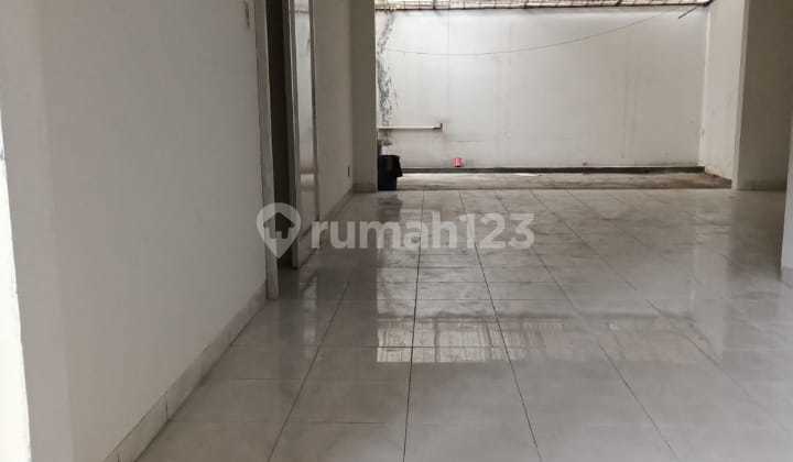 Rumah holis Kota Bandung lokasi strategis 1